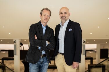 Lloyd Riggins, Nicolas Hartmann 2025 c) Kiran West